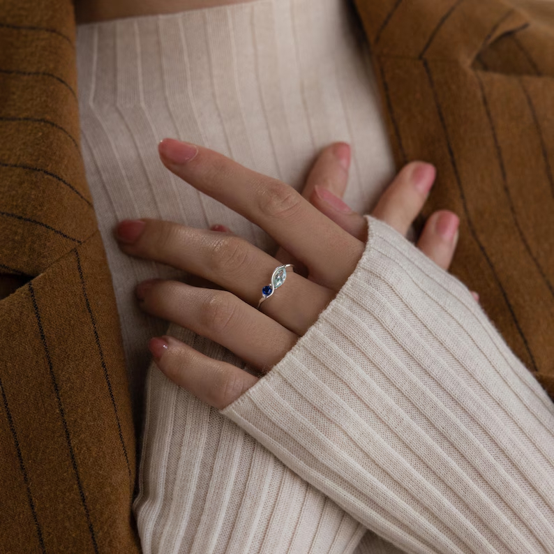 แหวนสแตนเลสกันน้ำ ทนต่อการหมอง - Birthstone Ring Set บทวิจารณ์และราคา