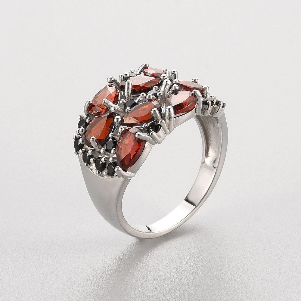 แหวนพลอยการ์เน็ตธรรมชาติ ดีไซน - Birthstone Ring Set บทวิจารณ์และราคา