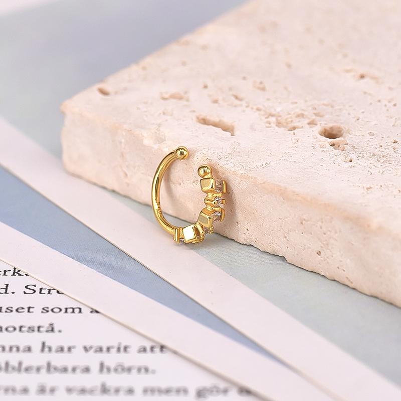 ต่างหูต่างหูแบบหนีบเงินทรงเรขา - Ear Cuff No Piercing บทวิจารณ์และราคา