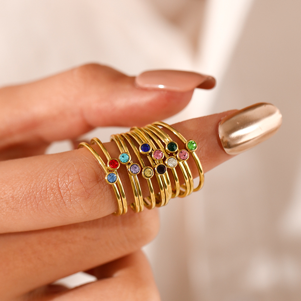 สแตนเลส Birthstone แหวนคริสตัล - Birthstone Ring Set บทวิจารณ์และราคา