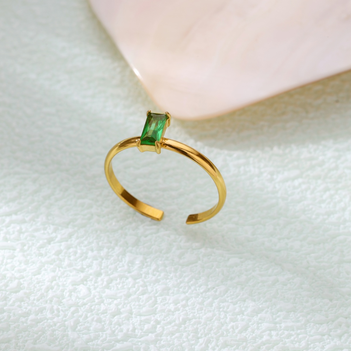 สีม่วงZircon Squareแหวนผู้หญิง - Birthstone Ring Set บทวิจารณ์และราคา