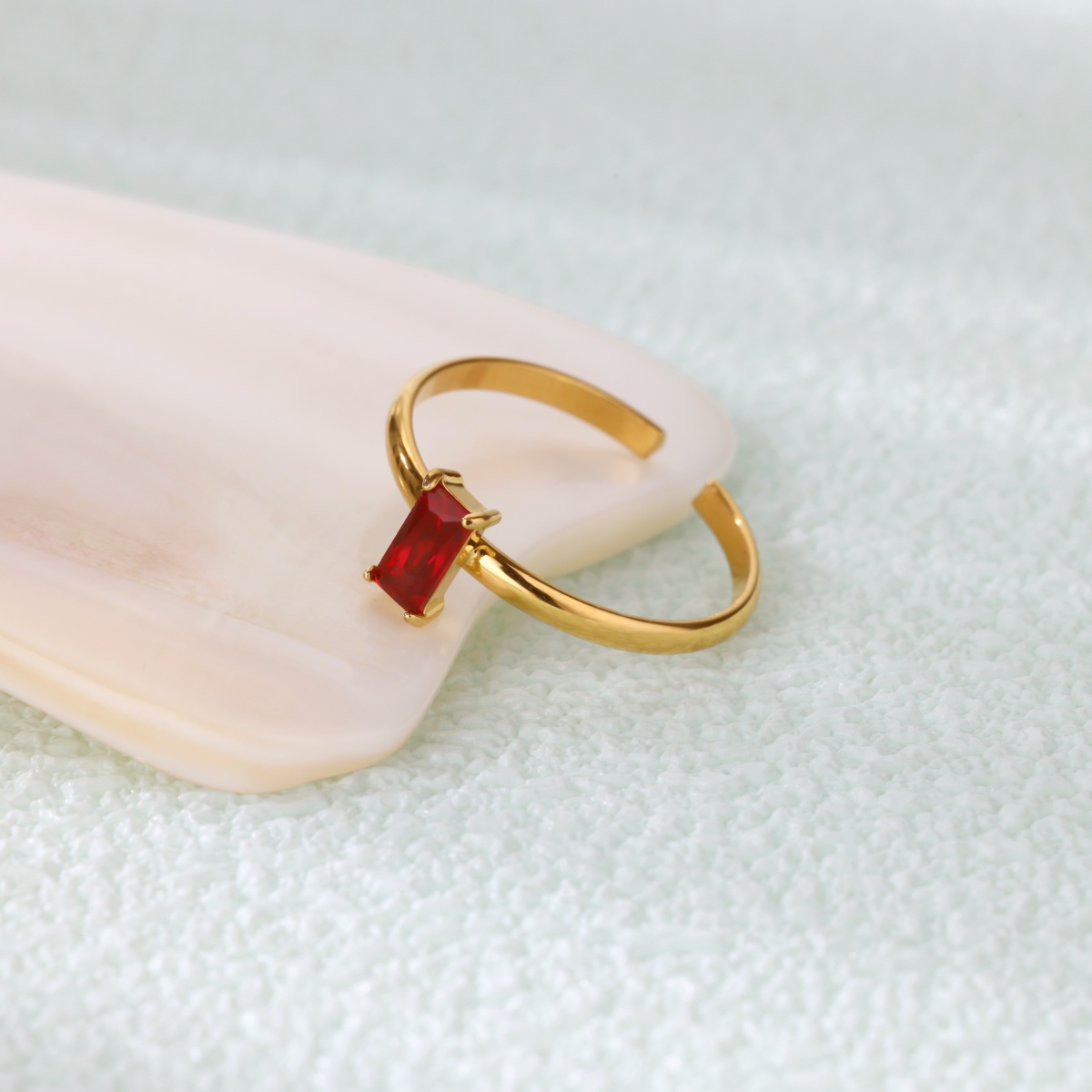 สีม่วงZircon Squareแหวนผู้หญิง - Birthstone Ring Set บทวิจารณ์และราคา