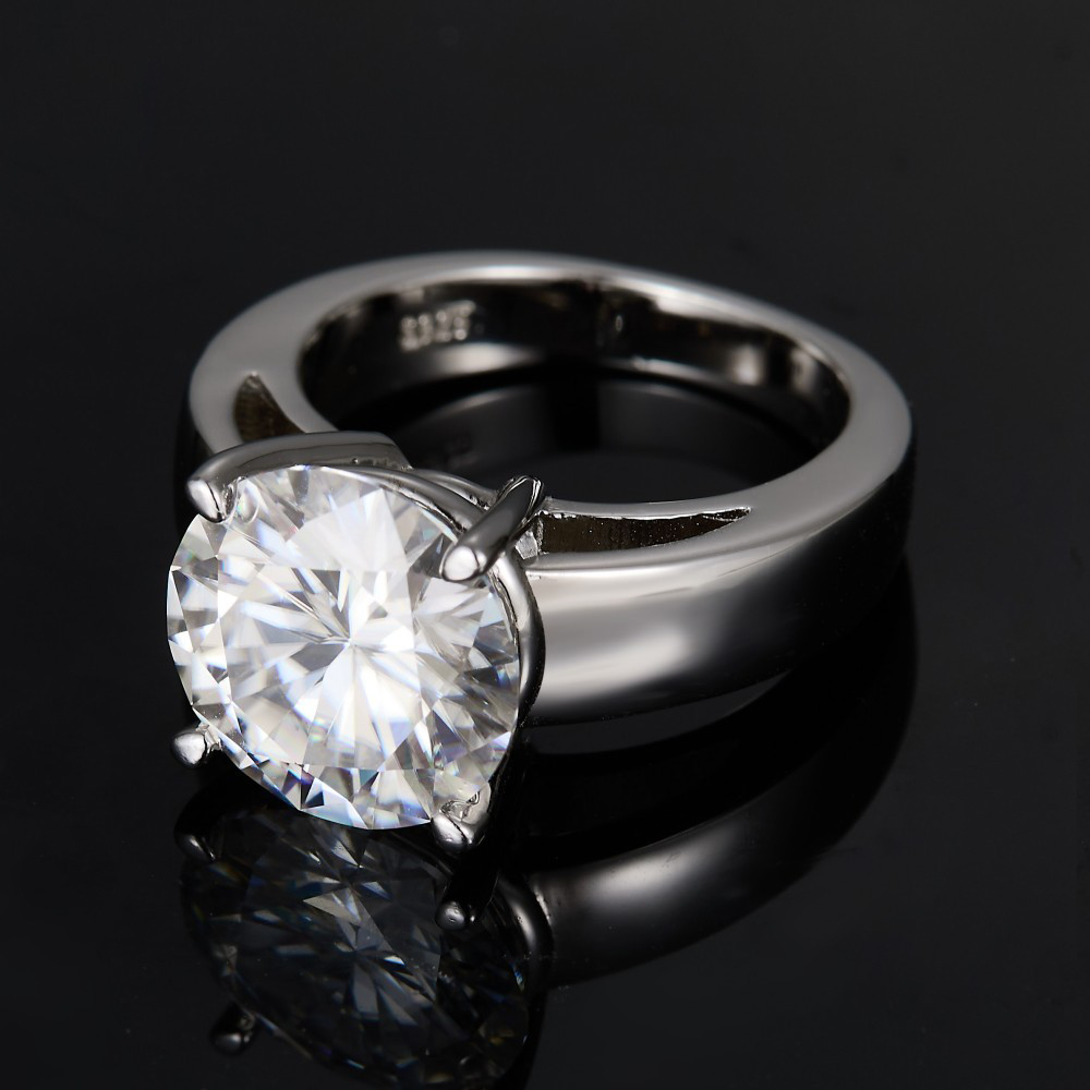 แหวนเพชรโมอิสซาไนต์ 2 กะรัต สี - Moissanite Ring บทวิจารณ์และราคา