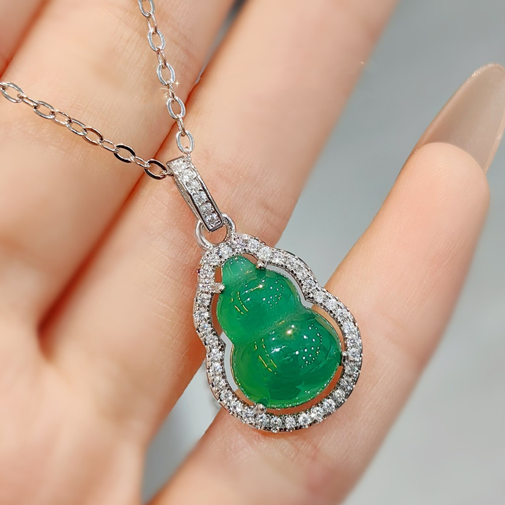 ธรรมชาติสีเขียวอาเกตมรกตอัญมณี - Crystal Choker Necklace บทวิจารณ์และราคา