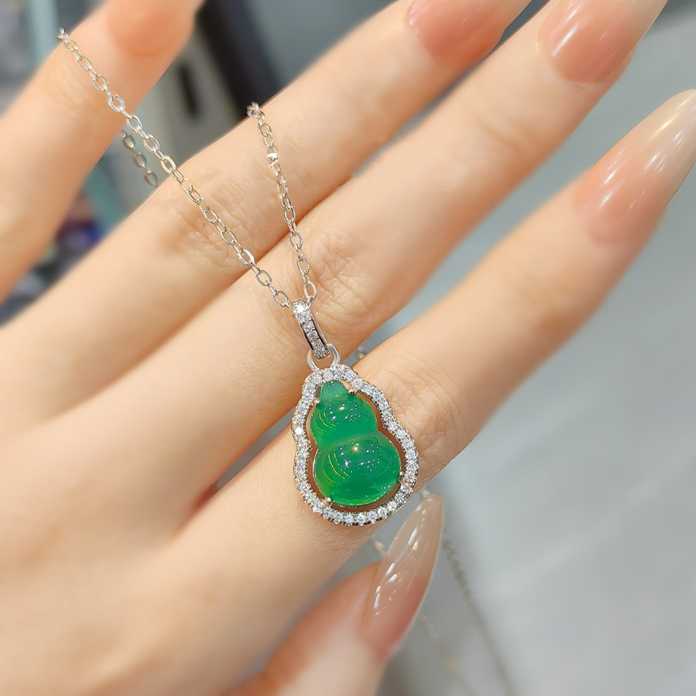 ธรรมชาติสีเขียวอาเกตมรกตอัญมณี - Crystal Choker Necklace บทวิจารณ์และราคา